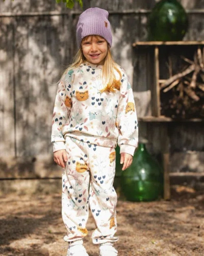 Deux Par Deux Glittering French Terry Sweatpant Cat In Neutral