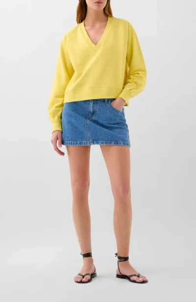 Scalpers Basic V Fade Sweater In Yellow