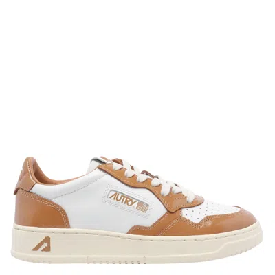 Autry Top Low Sneakers Medalist In Brown