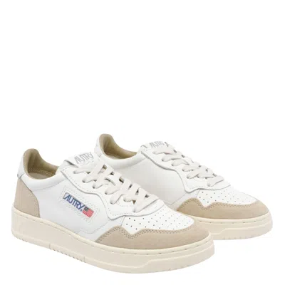 Autry Low-top Sneakers With Hybrid Leather Design And Metallic Accent In Sand