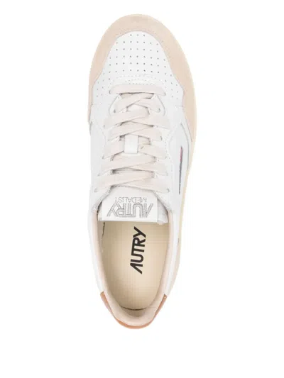 Autry Sneakers Medalist Platform In White