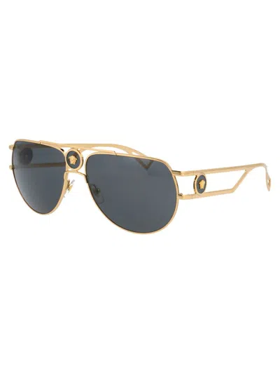 Versace Eyewear Double Bridge Aviator In Gray
