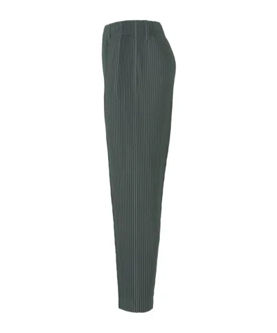 Issey Miyake Pleated Trousers With Elasticated Waistband And Ribbed Texture In Green