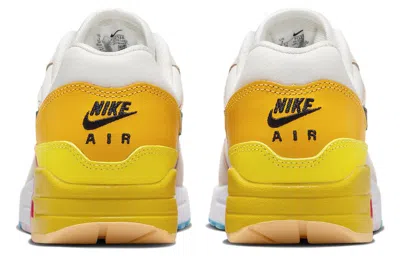 Nike (wmns)  Air Max 1 'light Orewood Multi-color'