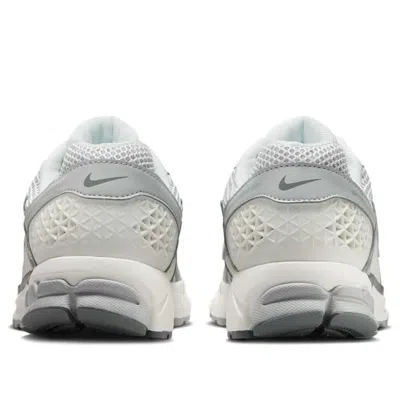 Nike Zoom Vomero 5 Sneaker In Multi