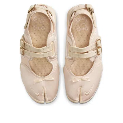 Nike Women S Air Rift Sandals Pearl In Neutral