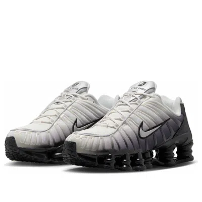 Nike Shox Tl Sneakers In Animal Print