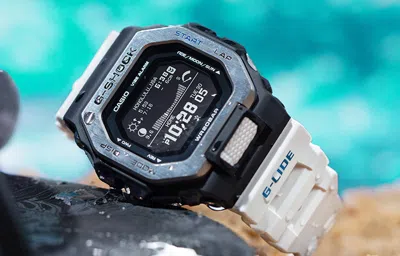 Casio G-shock Digital 'white'