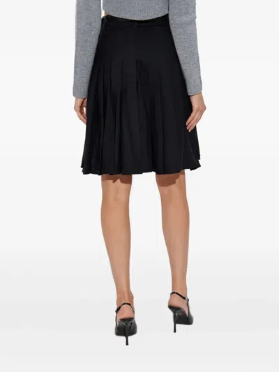 百褶束腰中长半身裙