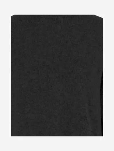 Allude Classic Cashmere Sweater With Crew Neck And Ribbed Finish In Black