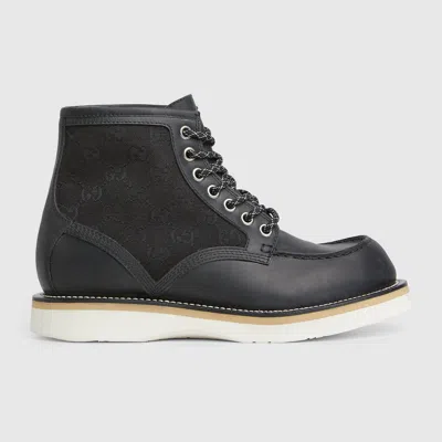 Gucci Logo-pattern Lace-up Boots In Black