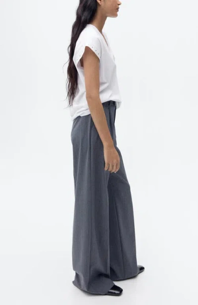 Mango Stud Accent Cotton V-neck T-shirt In White