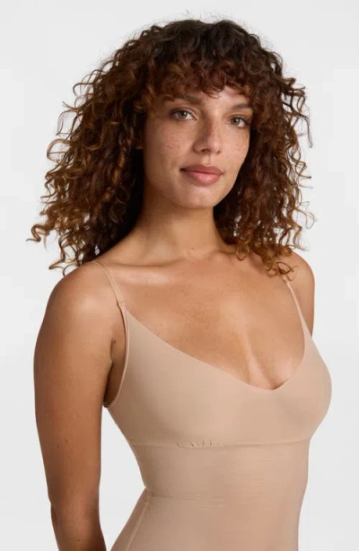 Commando Featherlight Control Shaper Slip In Neutral