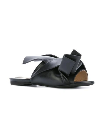 Shop N°21 Bow Flat Sandals In Black