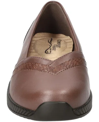 Easy Street Kiera Womens Bike Closed Toe Slip-on Shoe In Brown
