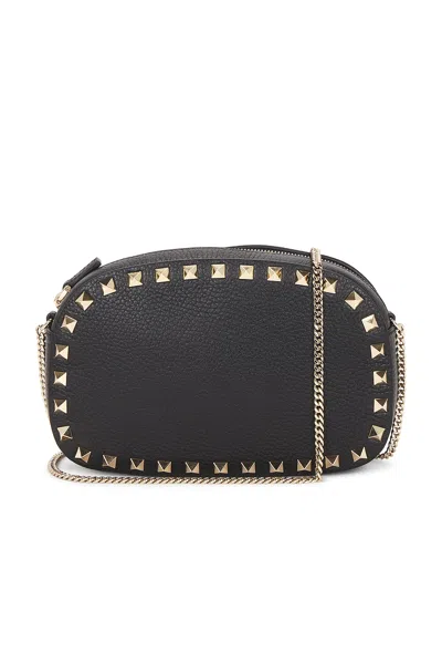 Valentino Garavani Valentino Rockstud Mini Grainy Leather Crossbody In Black