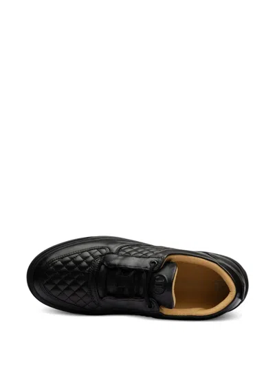 Leandro Lopes Faisca Quilted-pattern Sneakers In Black