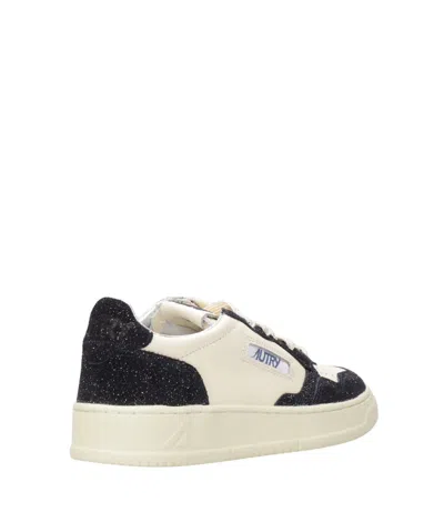 Autry Sparkling Low Top Sneakers With Perforated Toe In Neutral