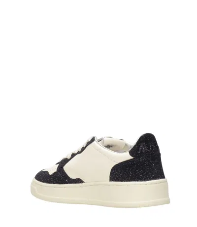 Autry Sparkling Low Top Sneakers With Perforated Toe In Neutral