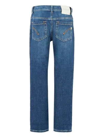 纽扣细节牛仔裤