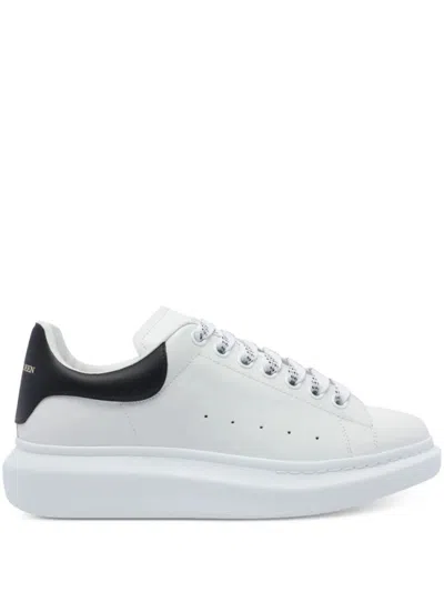 Alexander Mcqueen White And Black Low-top Sneakers With Chunky Sole And Contrasting Heel Tab In Leather Man In White