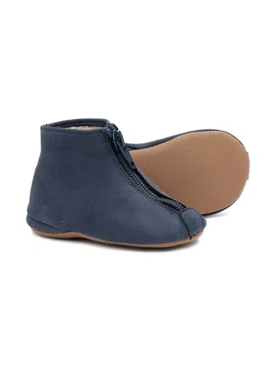 正面拉链皮质短靴