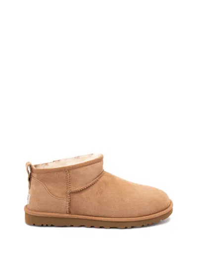 Ugg Classic Ultra Mini Boots In Marrone