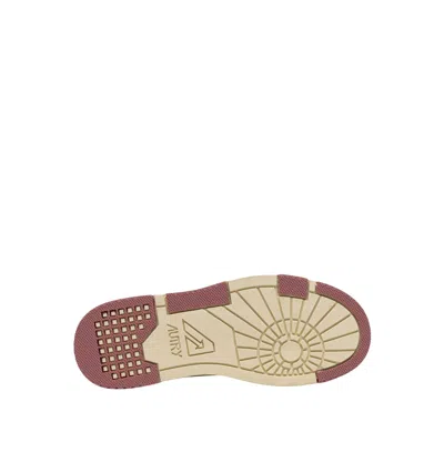 Autry Women's Clc Low Sneakers In Neutral