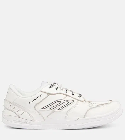 Balenciaga Women Hamptons Worn-out Leather Low-top Sneakers In Neutral