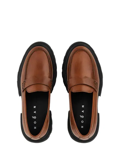 Hogan Round Toe Brown Leather Moccasin With Soft Insole And Eva Sole In Brown