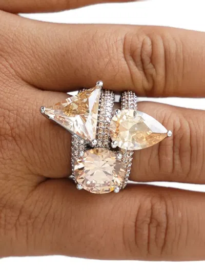 Izabel Display Mega Circle Ring Mit Pavé In Brown