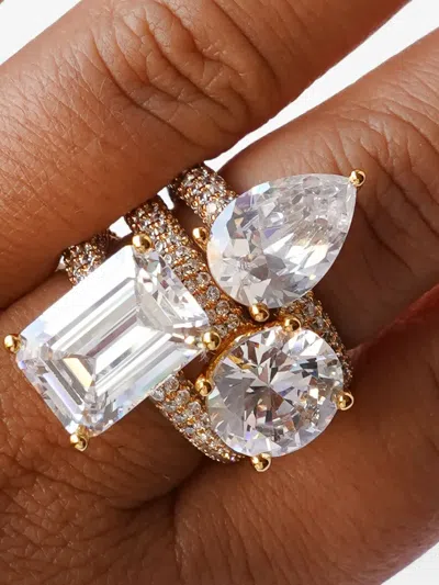 Izabel Display Mega Ring Mit Smaragdschliff In Yellow