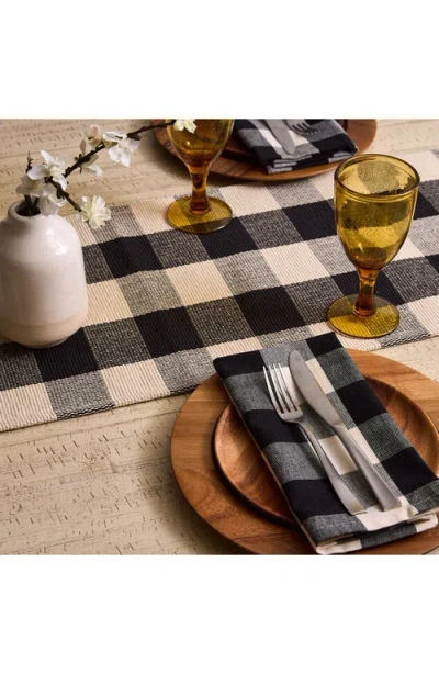 Design Imports Checkered Fringe Cotton Table Runner In Gray