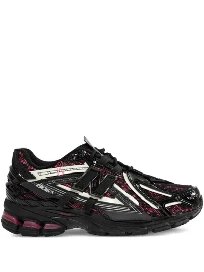 New Balance Mesh Panel Sneakers Rubber Outsole In Black
