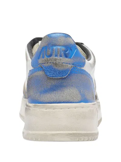 Autry Colorblock Low-top Sneakers With Lace-up Front And Signature Details In Blue