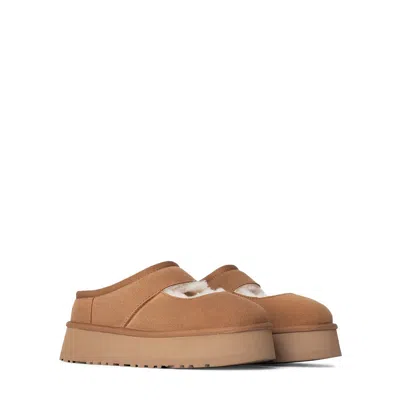 Ugg Bea Mary Jane Suede Flatform Chestnut In Brown