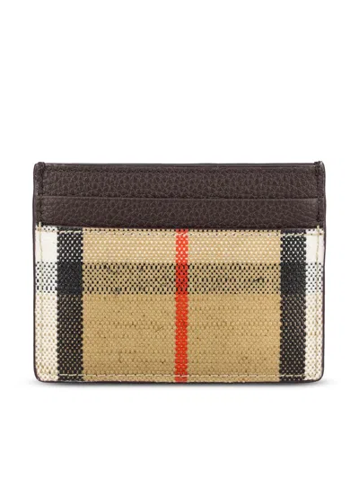 Burberry Textured Finish Cardholder Featuring Contrast Stitching In Brown