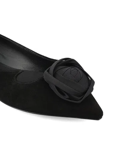 Roger Vivier Ballerina Shoes Featuring Heart Silhouette In Black