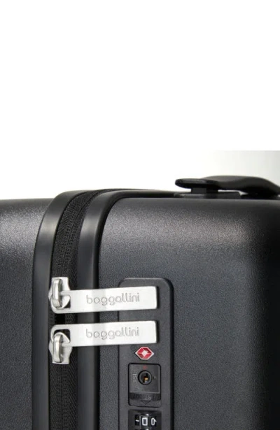 Baggallini Set Wave 22 In. 4 Wheel Hardside Carry-on Suitcase