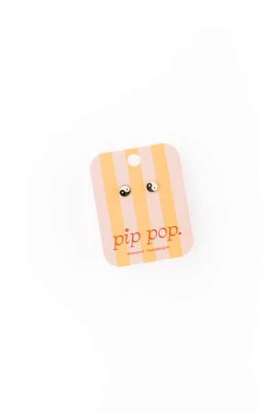 Pip Pop Yin Yang Stud Earrings In Gold