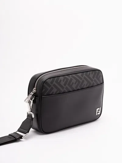 Fendi Adjustable Detachable Shoulder Strap Camera Case In Black