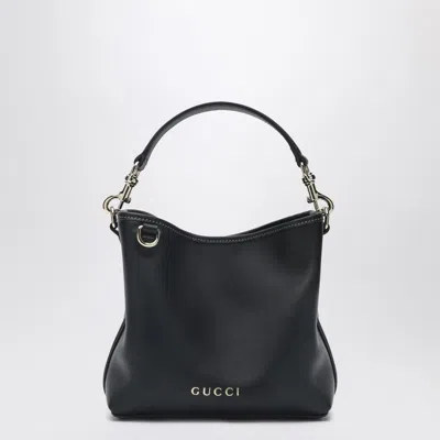 Gucci Borsa A Secchiello Gg Emblem In Pelle Nera Donna In Black
