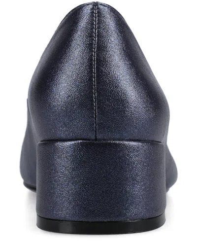 Journee Collection Saarii Womens Round Closed Toe Block Heel Pumps In Blue