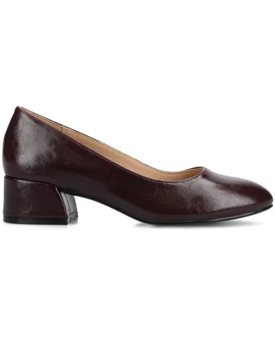 Journee Collection Saarii Womens Round Closed Toe Block Heel Pumps In Burgundy
