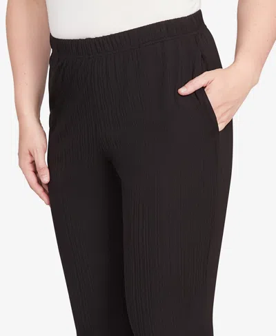 Alfred Dunner Women's Textured Pull On Elastic Medium Length Pants In Black