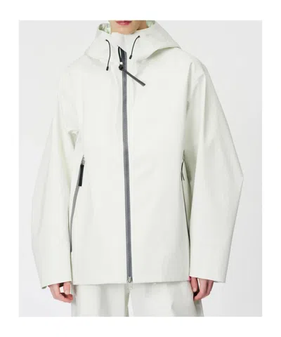 Goldwin Zip-up Hooded Jacket In White