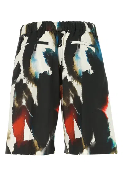 Alexander Mcqueen Cotton Bermuda Shorts With All-over Graffiti Acquerello Print In Black