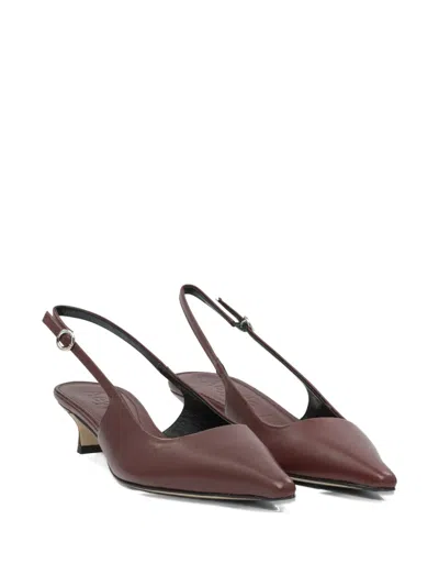 Aeyde Buckle Detail Kitten Heel Pointed Toe Pumps In Burgundy