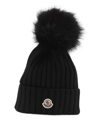 Moncler Ribbed Knit Wool Beanie With Faux Fur Pom-pom In Black