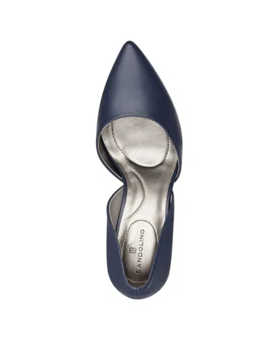 Bandolino Grenow Pump In Blue